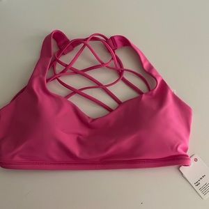 Lululemon free to be bra *wild